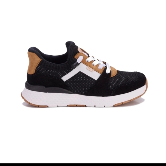 DREW Shoes - Drew Women's Bobbie - No Hands Lightweight sneakers, Black Combo 10837